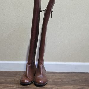 Elegant Brown Knee-High Women's Boots